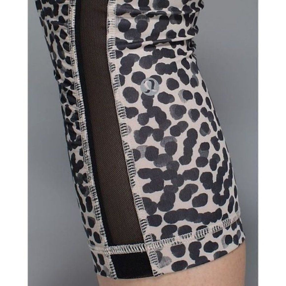 LULULEMON Gather & Sprint Crop Ace Spot Grain Black Rare THROWBACK! - Picture 3 of 9